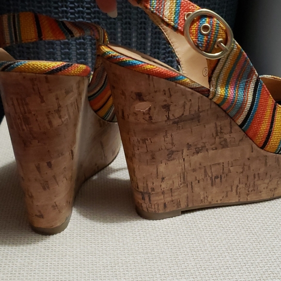 Shoes - Picture 3 of 3